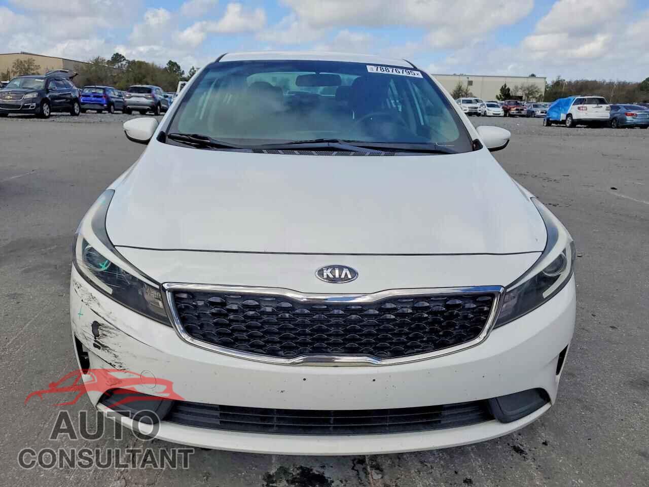 KIA FORTE 2018 - 3KPFL4A70JE247967