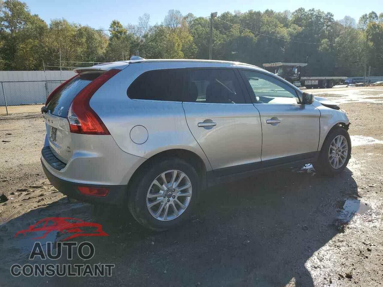 VOLVO XC60 2010 - YV4992DZ4A2029456