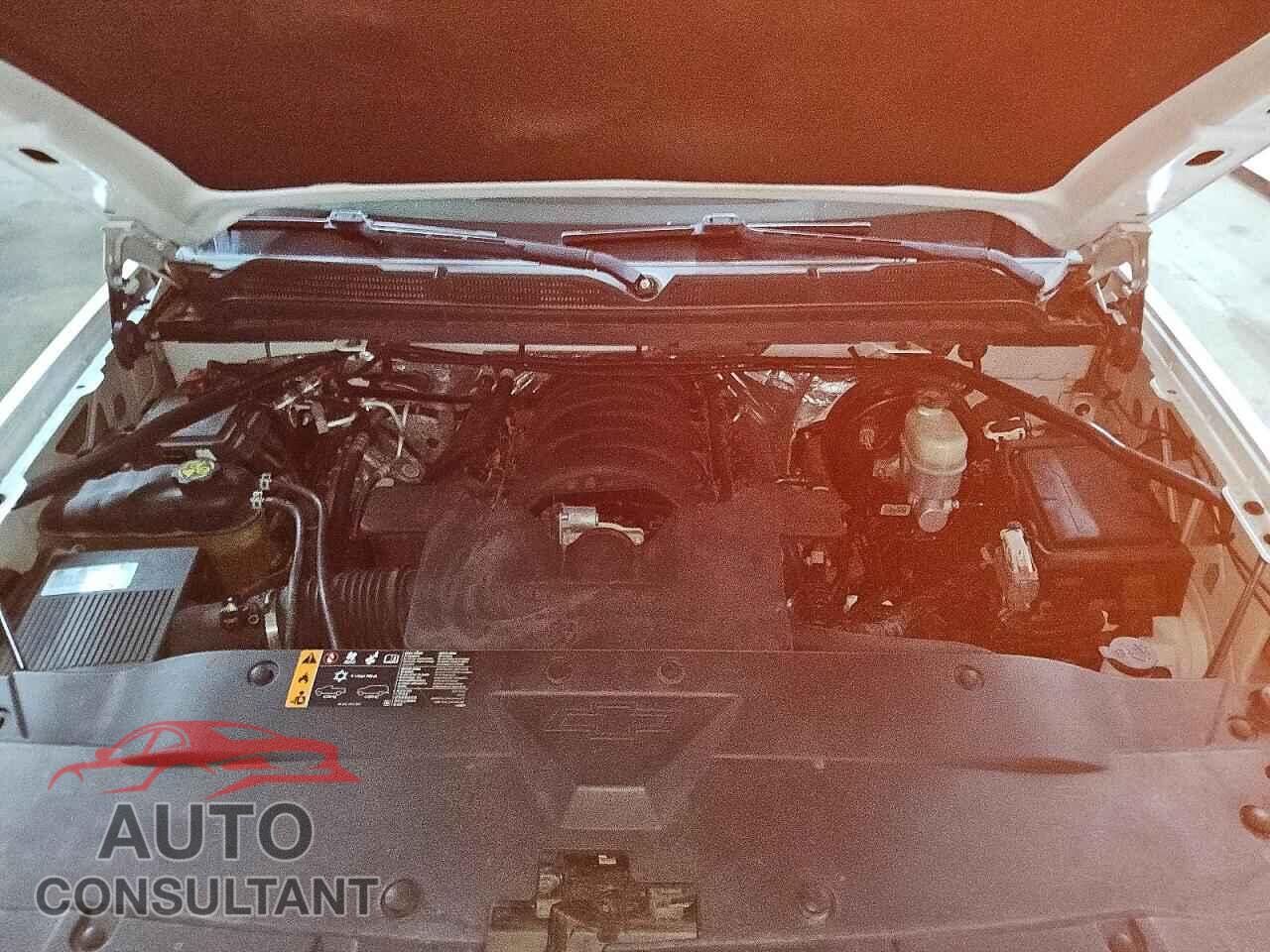 CHEVROLET SILVERADO 2017 - 3GCUKREC4HG352282