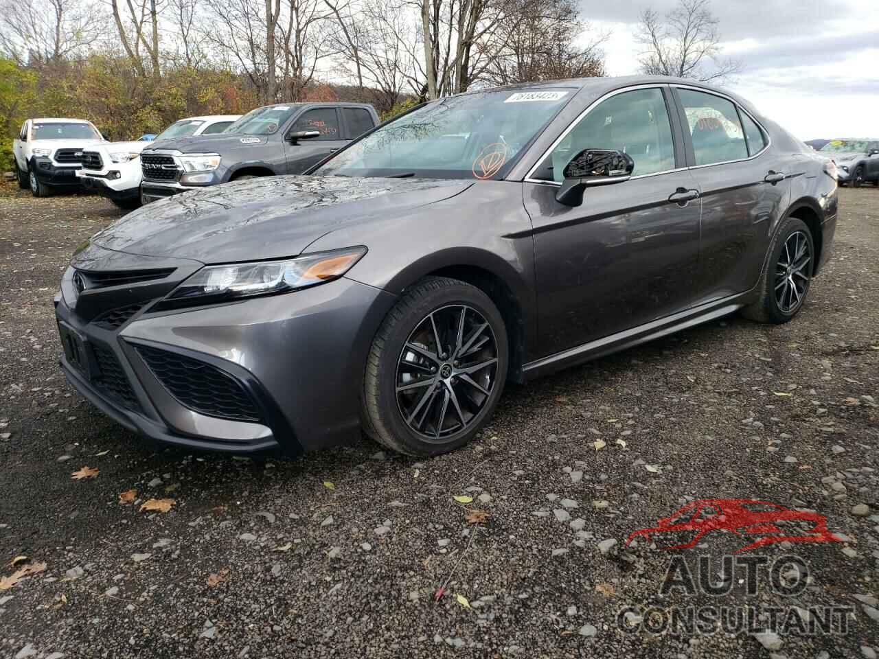 TOYOTA CAMRY 2022 - 4T1G11AKXNU052992