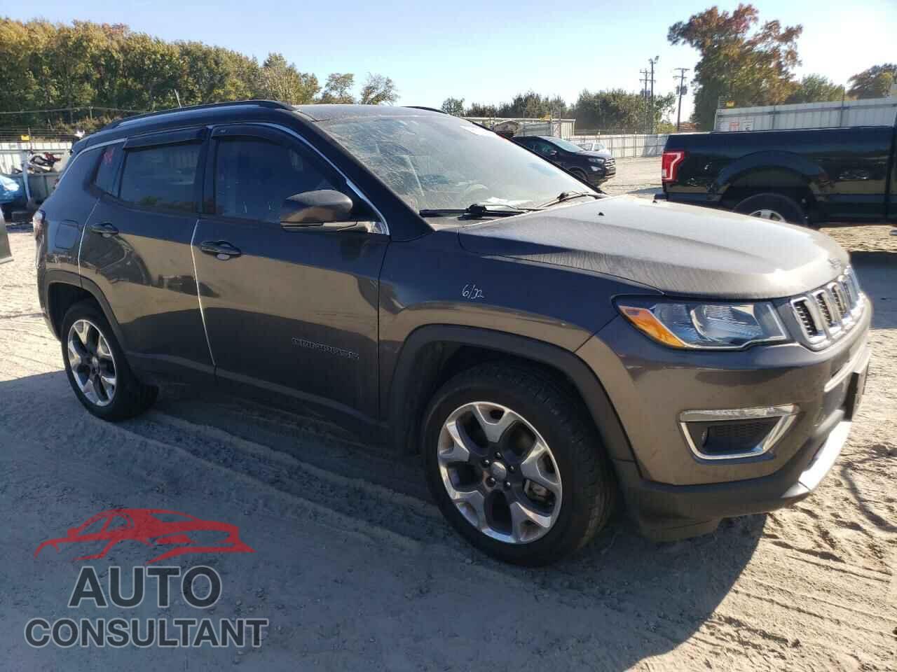 JEEP COMPASS 2018 - 3C4NJDCB1JT315580