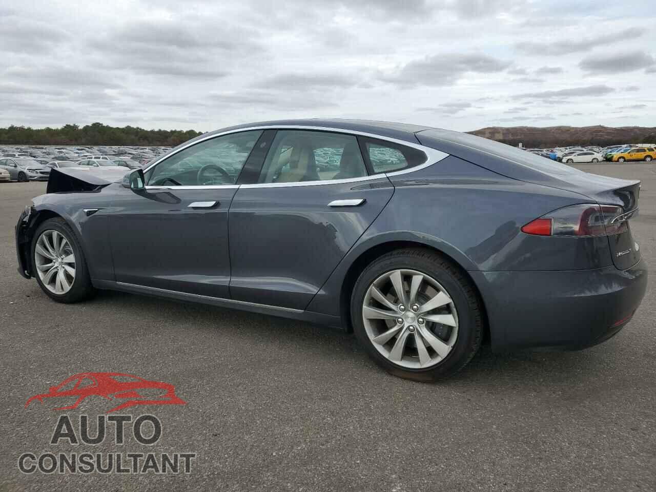 TESLA MODEL S 2017 - 5YJSA1E14HF195384