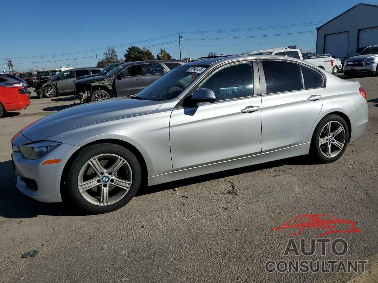 BMW 3 SERIES 2015 - WBA3C1C5XFK119329