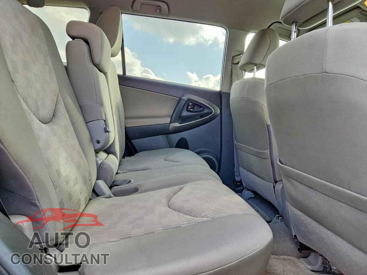 TOYOTA RAV4 2012 - 2T3ZF4DV4CW116594
