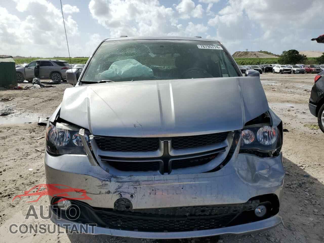 DODGE CARAVAN 2017 - 2C4RDGEG6HR672432