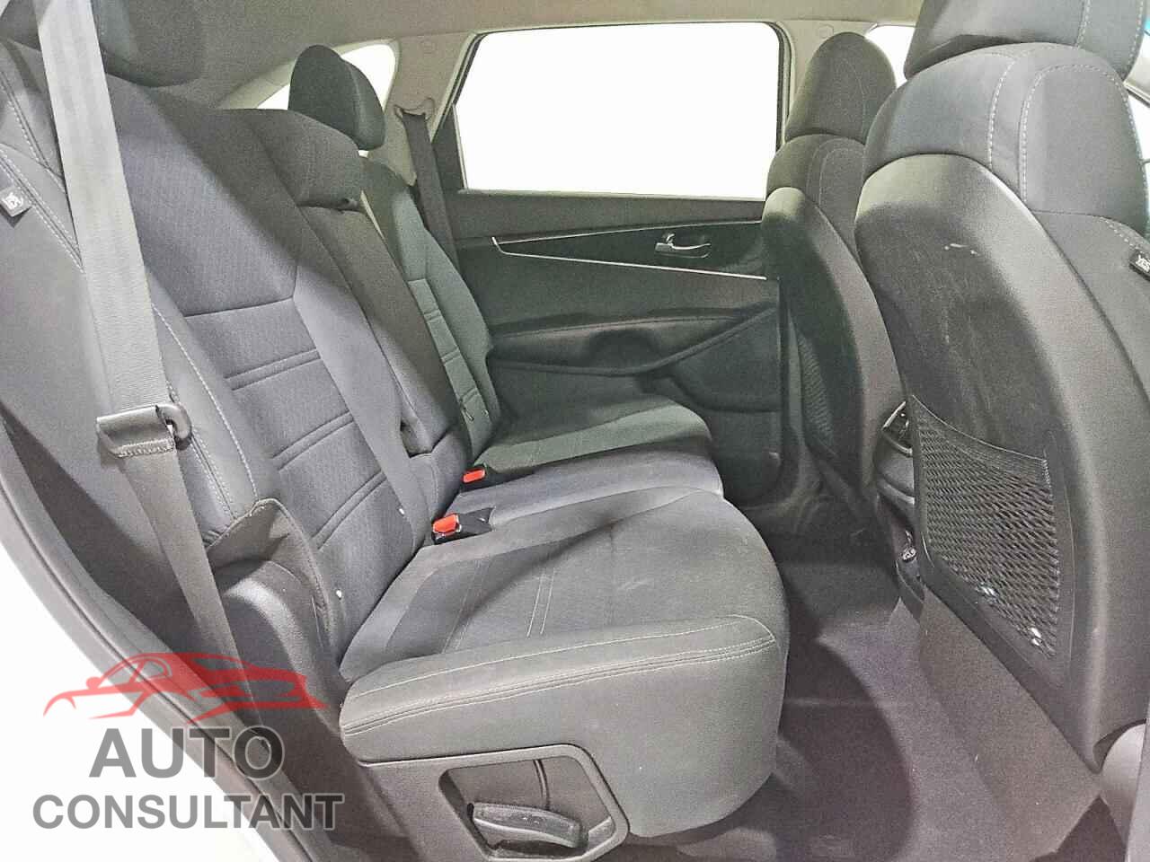 KIA SORENTO 2017 - 5XYPGDA38HG305035