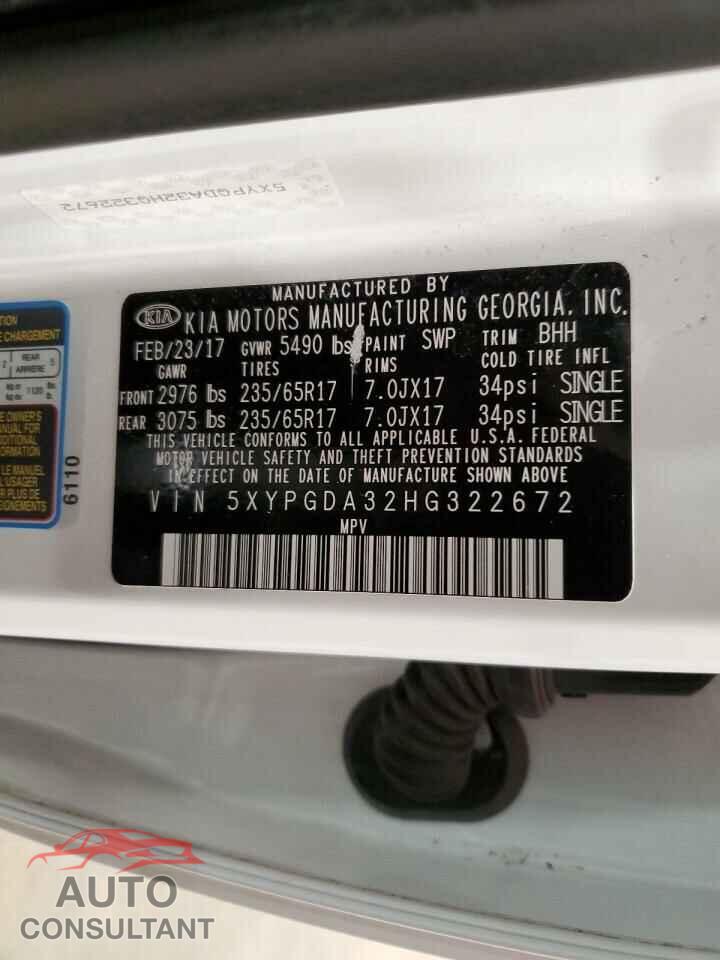 KIA SORENTO 2017 - 5XYPGDA32HG322672