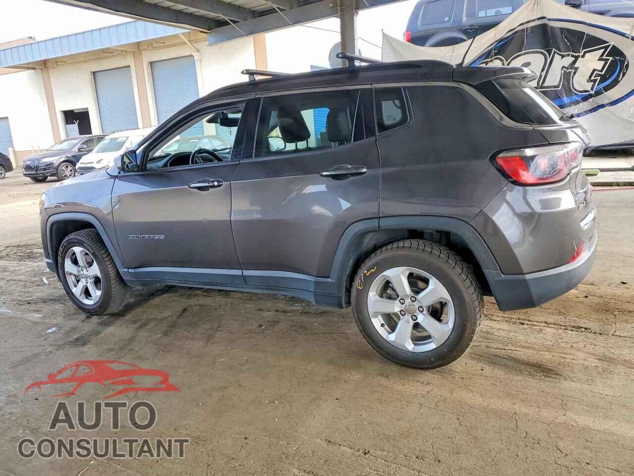 JEEP COMPASS 2018 - 3C4NJDBB2JT415348