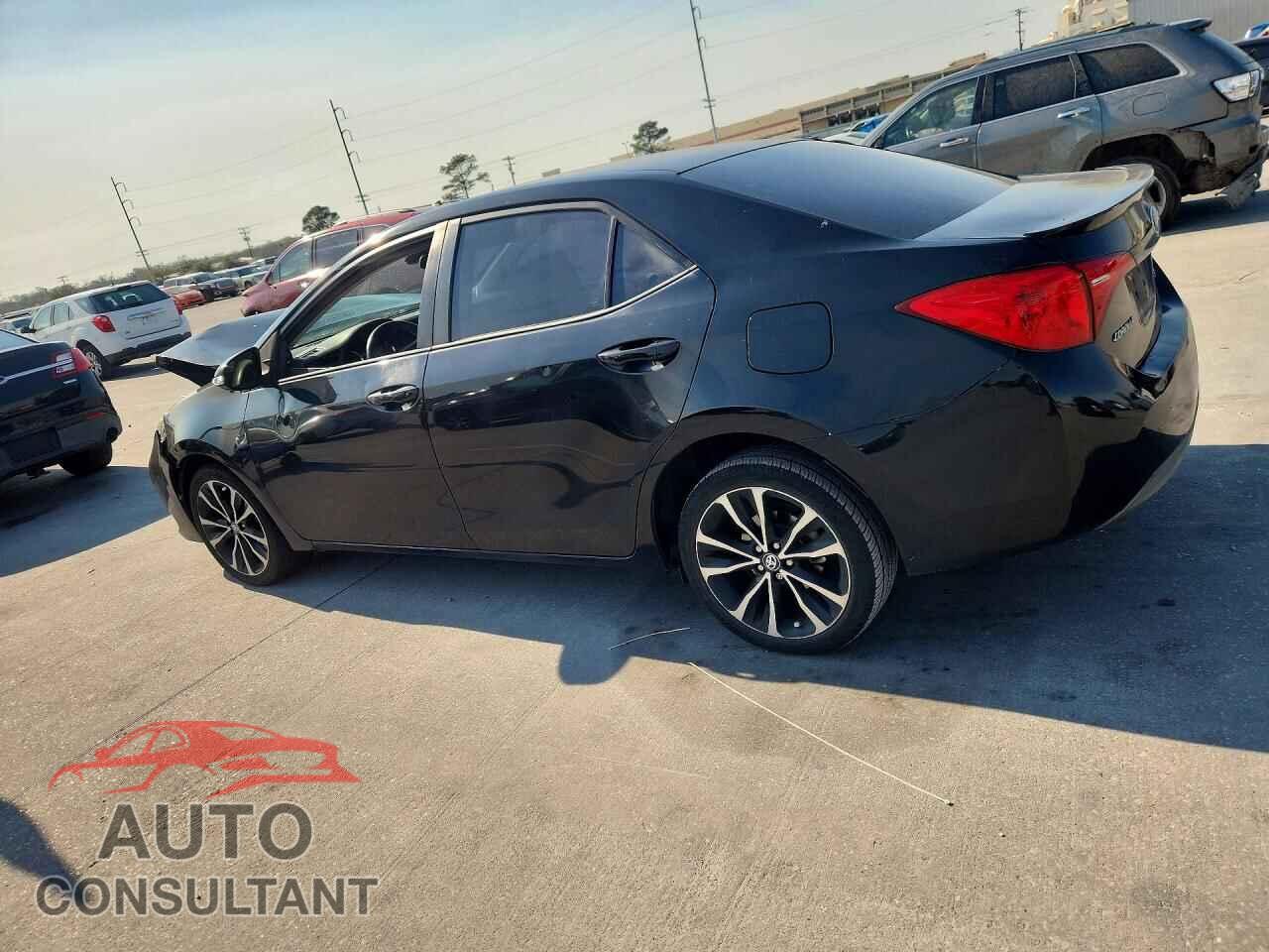 TOYOTA COROLLA 2017 - 5YFBURHE2HP578233