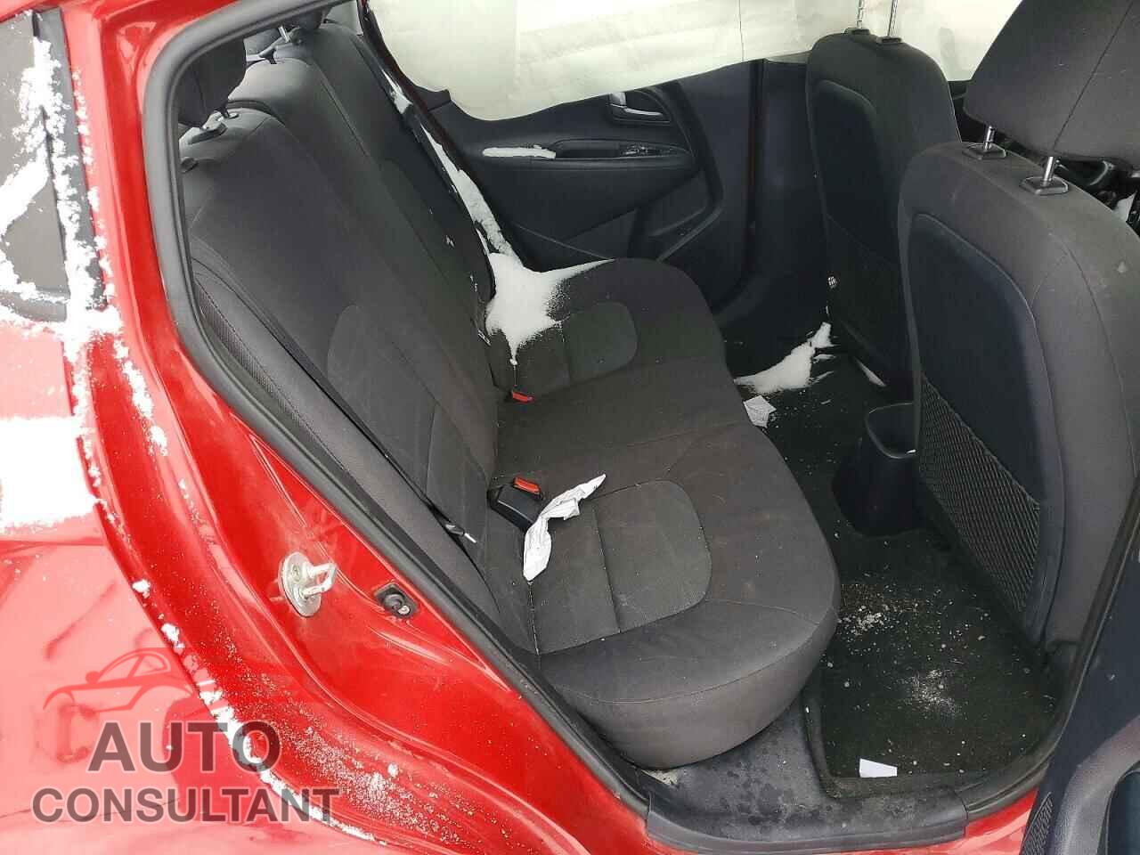 KIA RIO 2014 - KNADM4A33E6418091