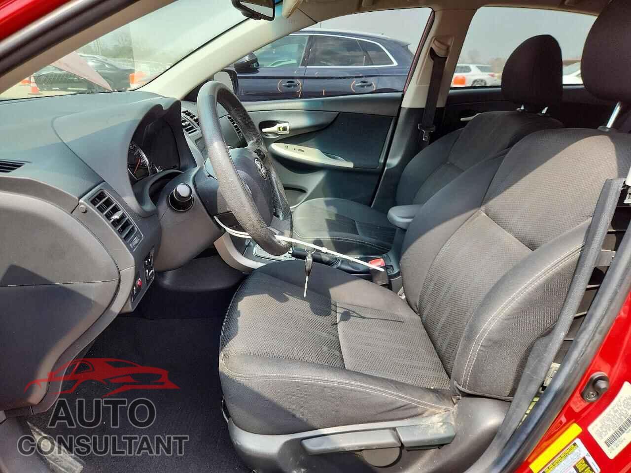 TOYOTA COROLLA 2013 - 5YFBU4EE2DP100461