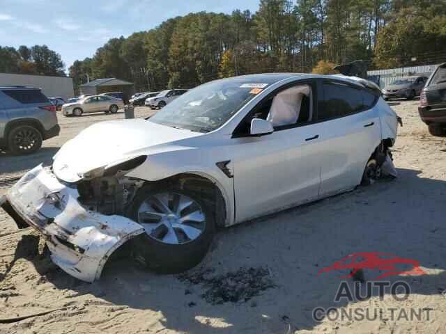 TESLA MODEL Y 2023 - 7SAYGDEE2PA105161