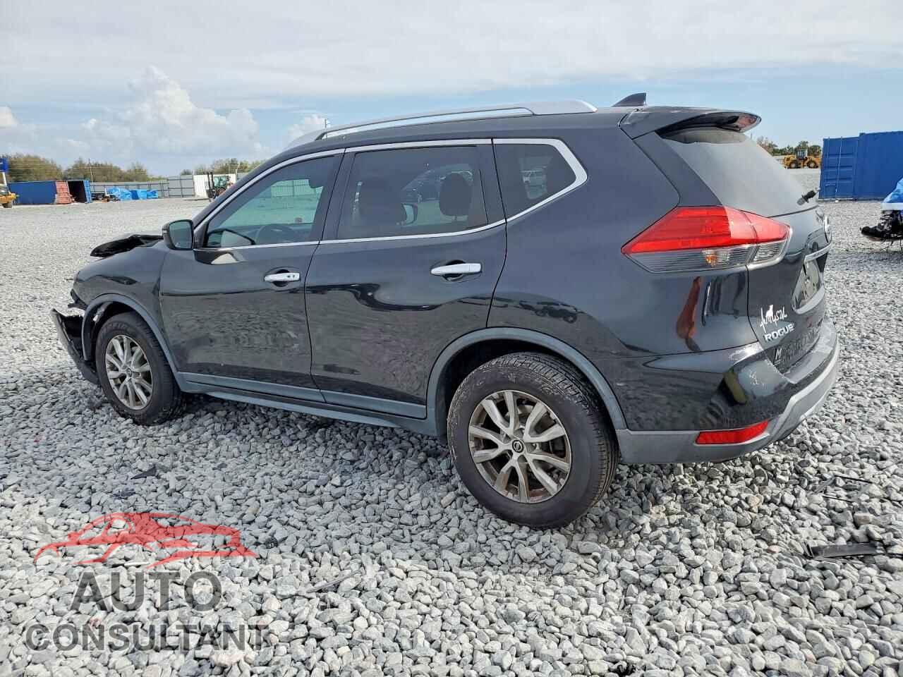 NISSAN ROGUE 2017 - KNMAT2MVXHP544618