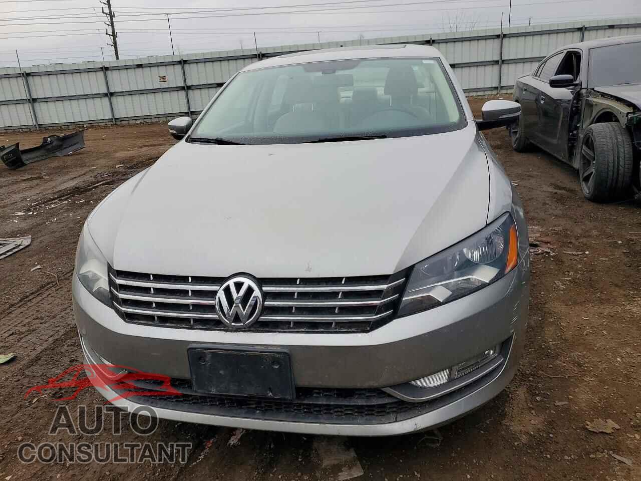 VOLKSWAGEN PASSAT 2013 - 1VWCN7A36DC094452
