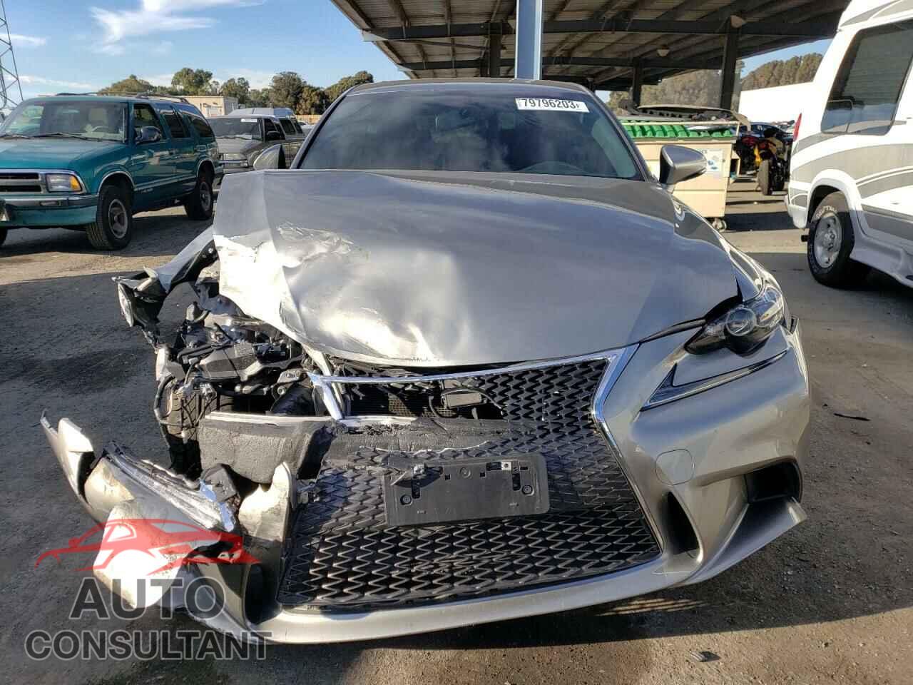 LEXUS IS 2016 - JTHBE1D26G5026884