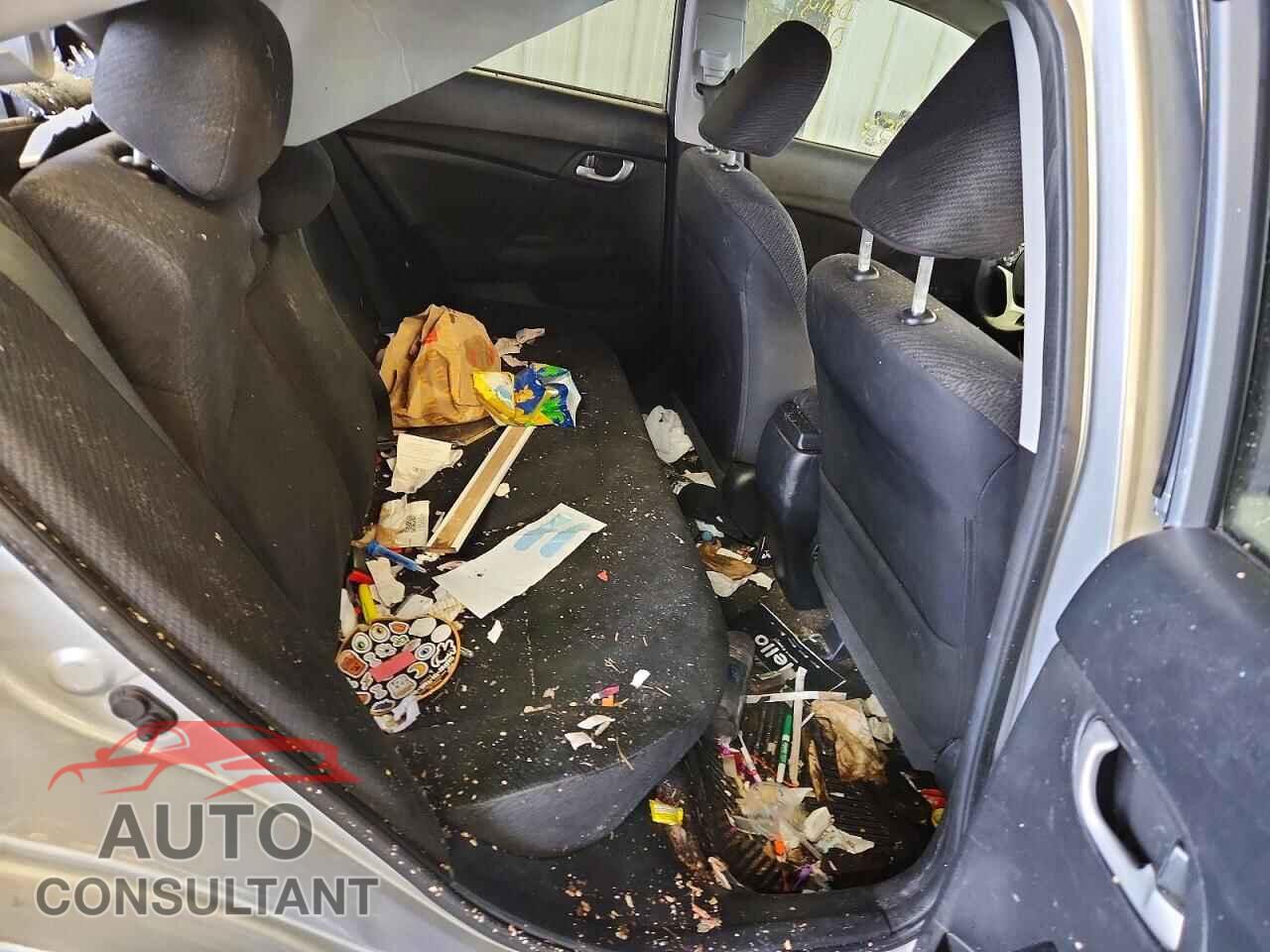 HONDA CIVIC 2013 - 19XFB2F55DE100501