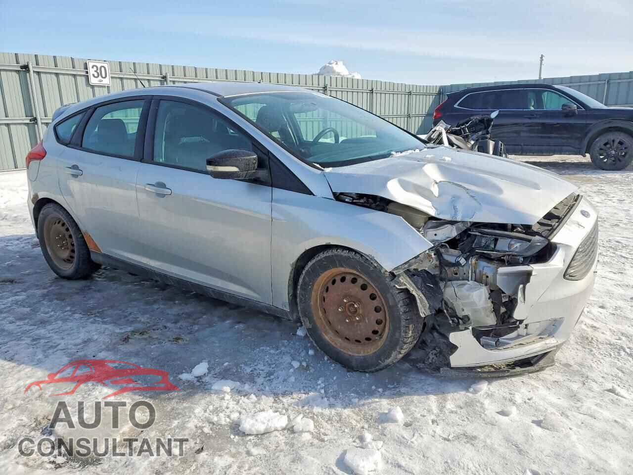 FORD FOCUS 2016 - 1FADP3K27GL299952
