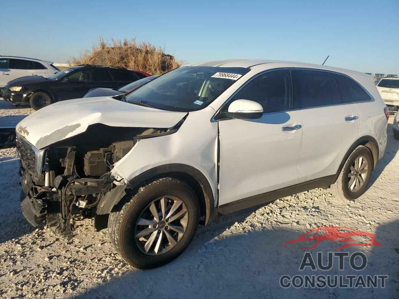 KIA SORENTO 2019 - 5XYPG4A51KG496600