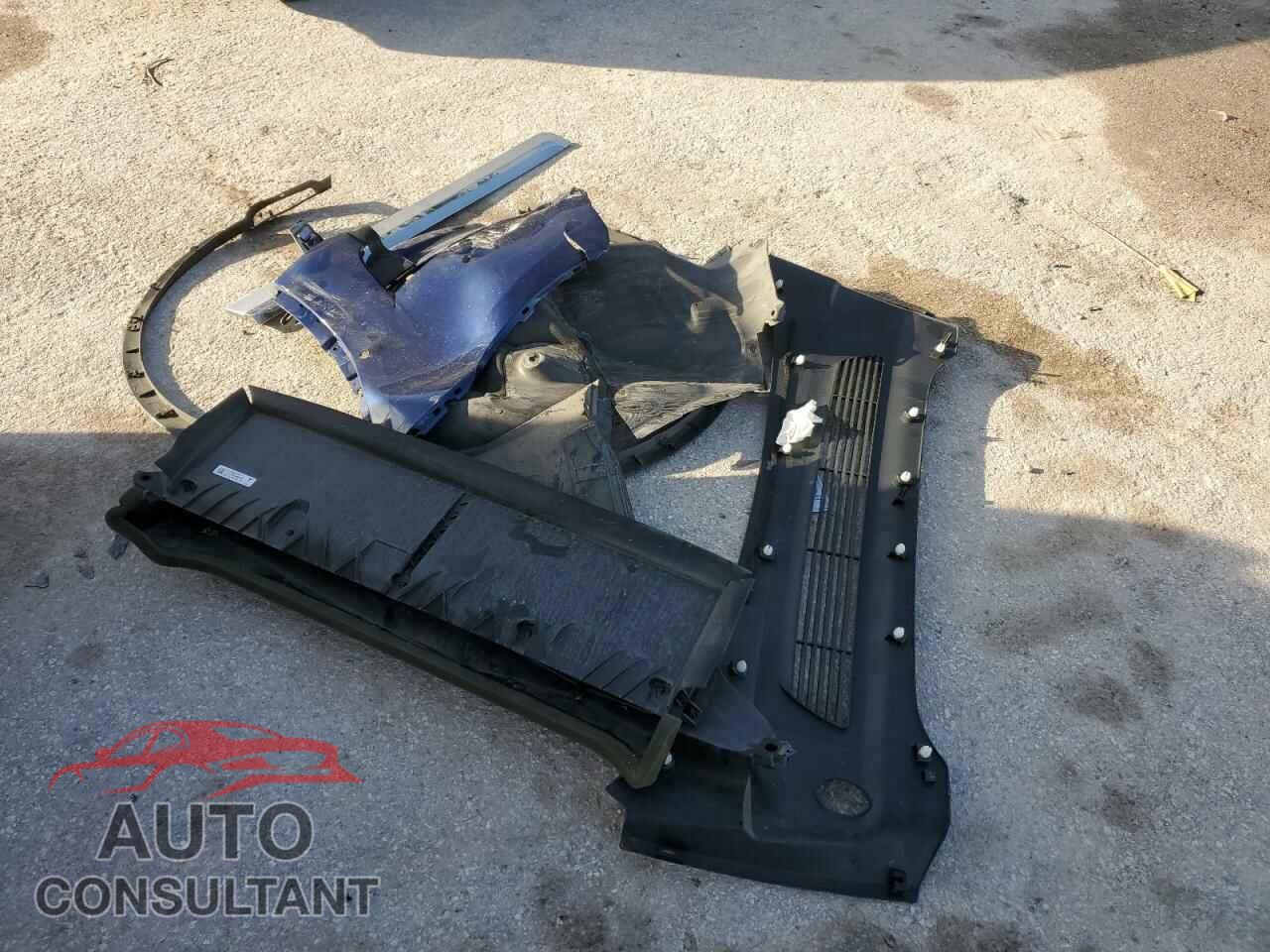 TESLA MODEL Y 2022 - 7SAYGDEE5NF480669