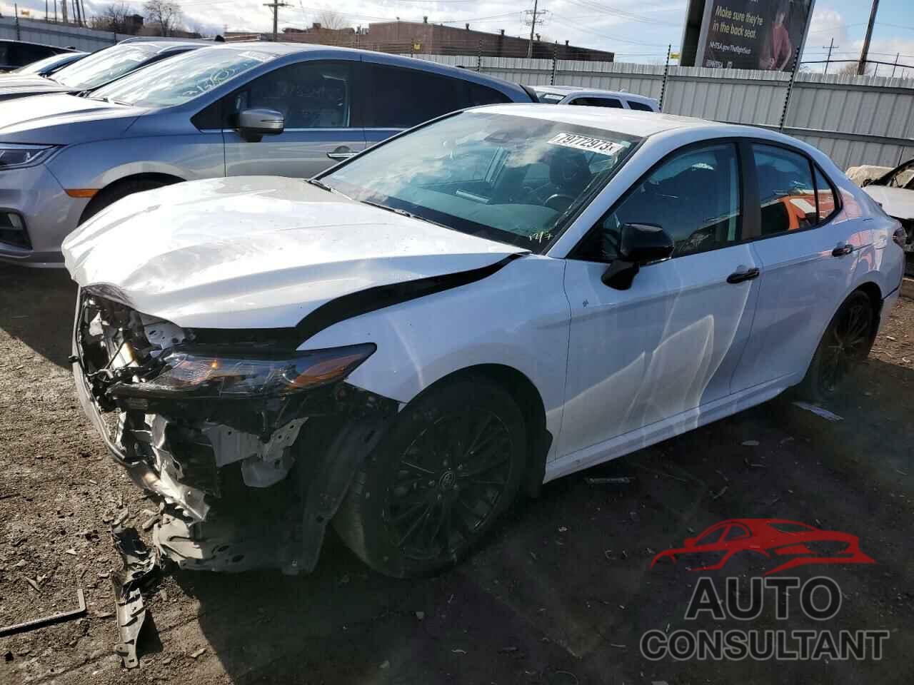 TOYOTA CAMRY 2022 - 4T1T11BK8NU058562