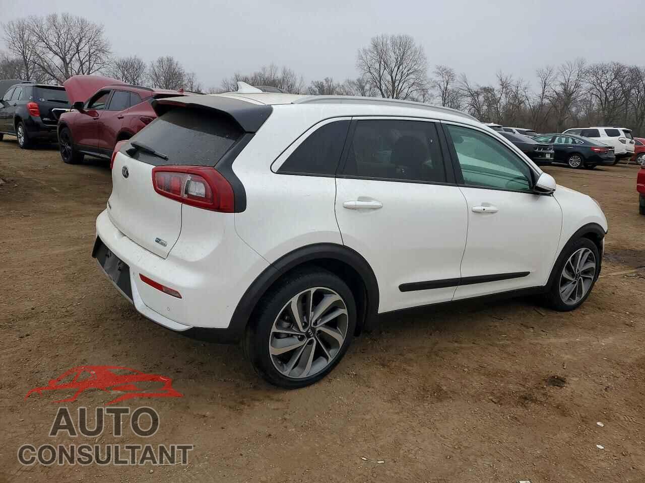 KIA NIRO 2017 - KNDCE3LC6H5042077