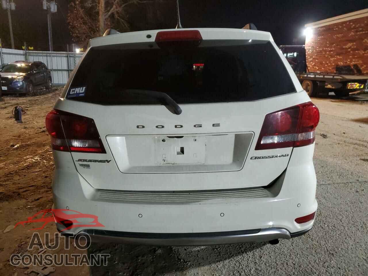 DODGE JOURNEY 2020 - 3C4PDCGB8LT272430