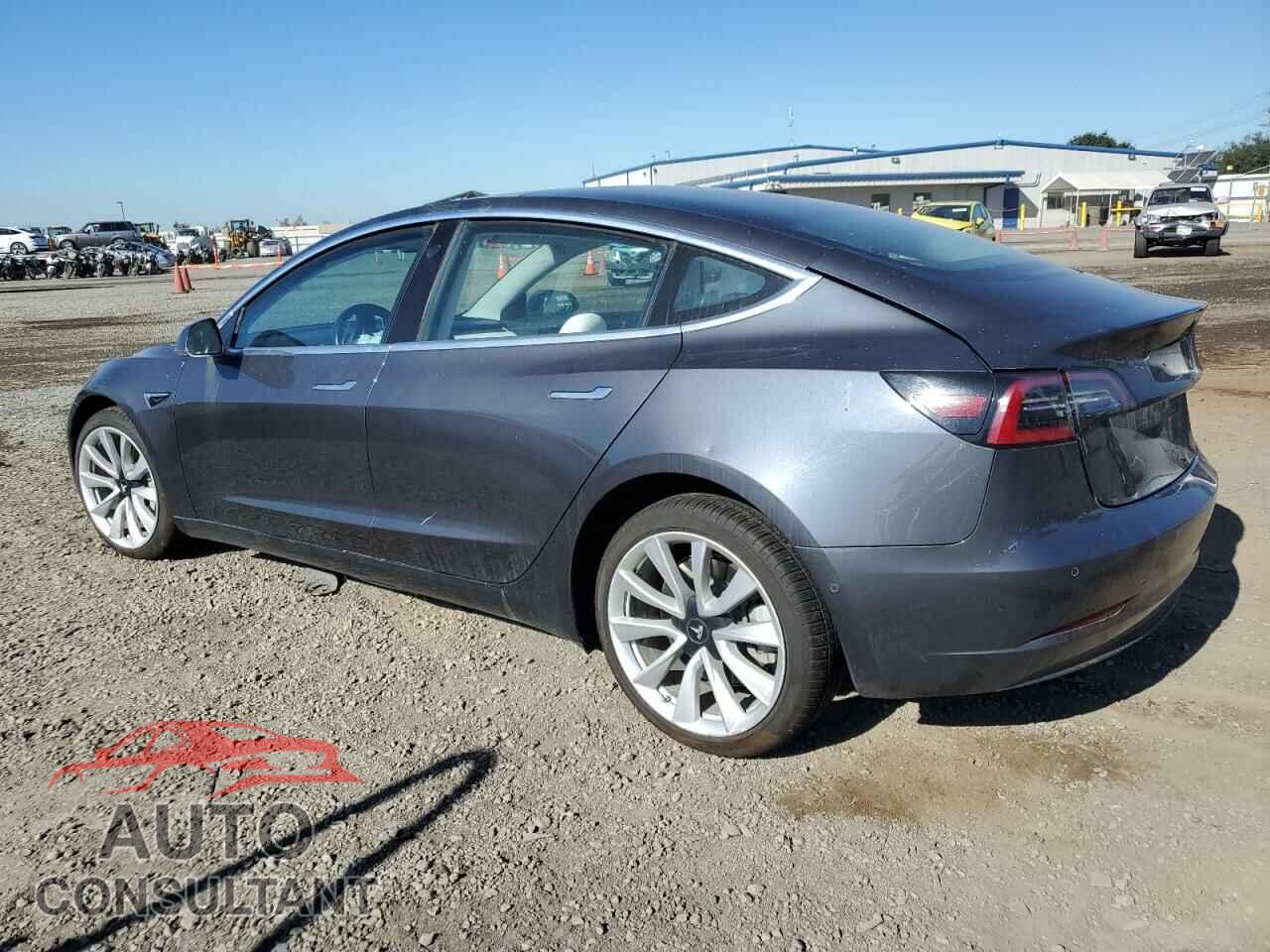 TESLA MODEL 3 2018 - 5YJ3E1EA9JF155929