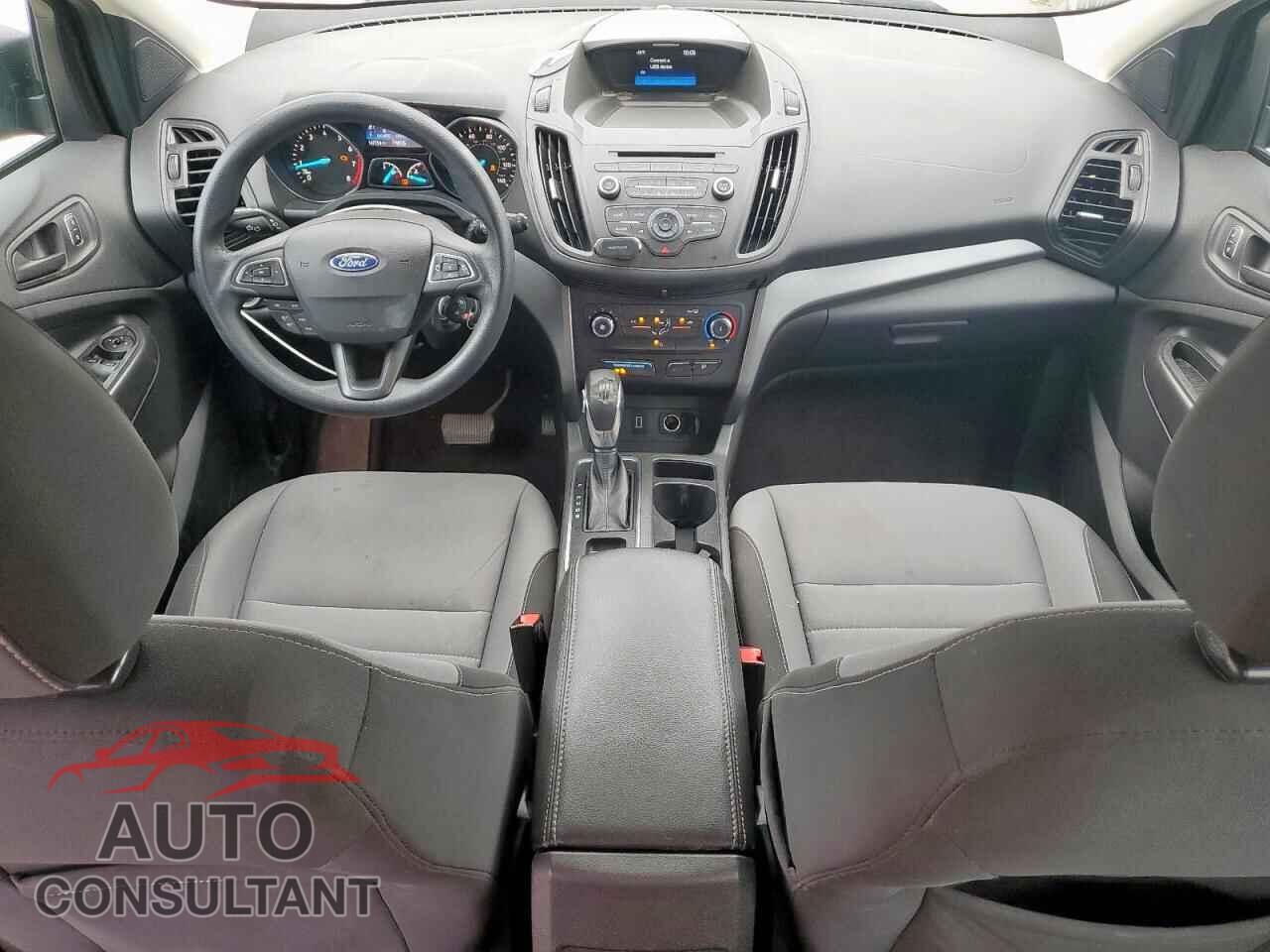 FORD ESCAPE 2017 - 1FMCU0F71HUE30173