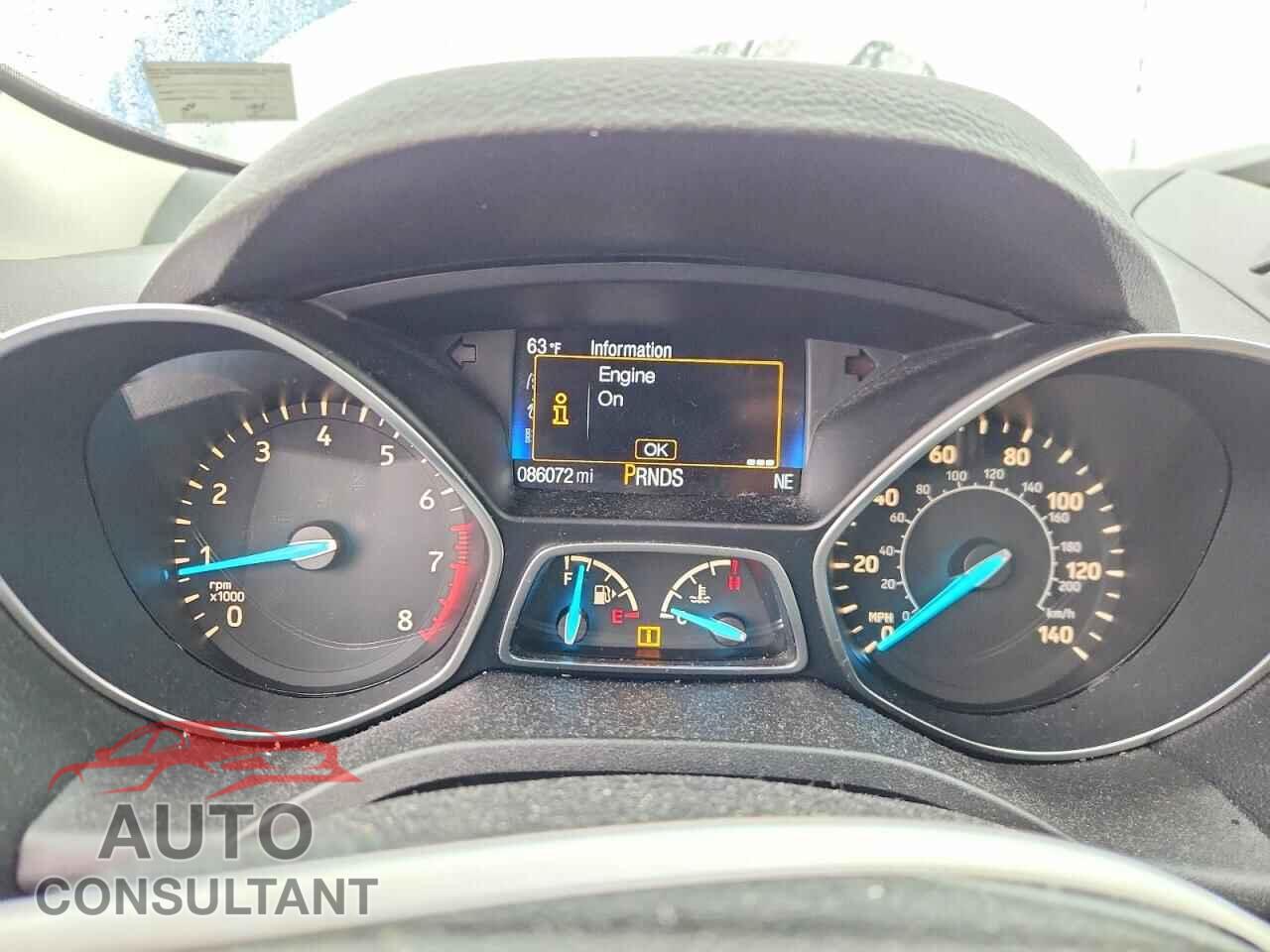 FORD ESCAPE 2017 - 1FMCU0F75HUB22763