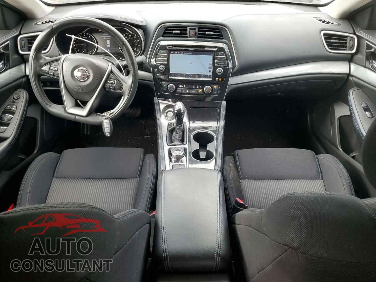 NISSAN MAXIMA 2017 - 1N4AA6AP5HC379996