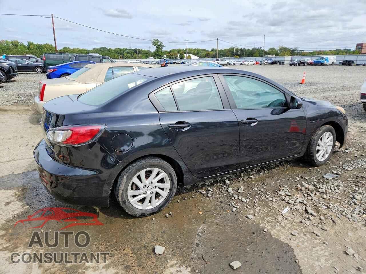 MAZDA 3 2012 - JM1BL1V89C1649394
