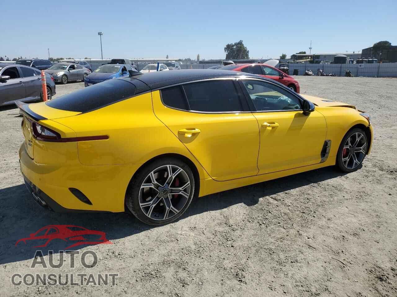 KIA STINGER 2018 - KNAE35LCXJ6020879