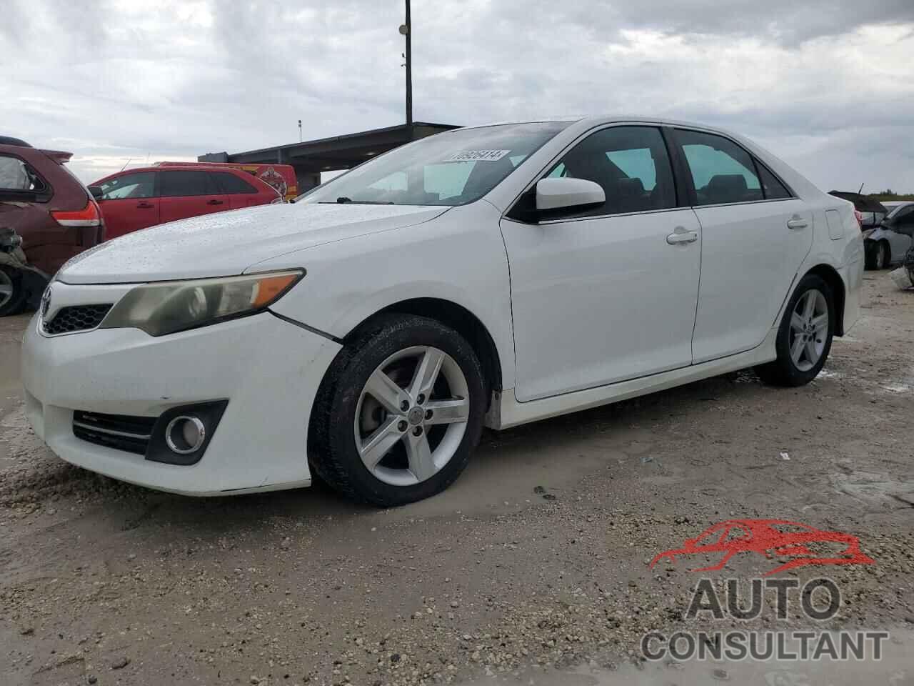 TOYOTA CAMRY 2014 - 4T1BF1FKXEU325594