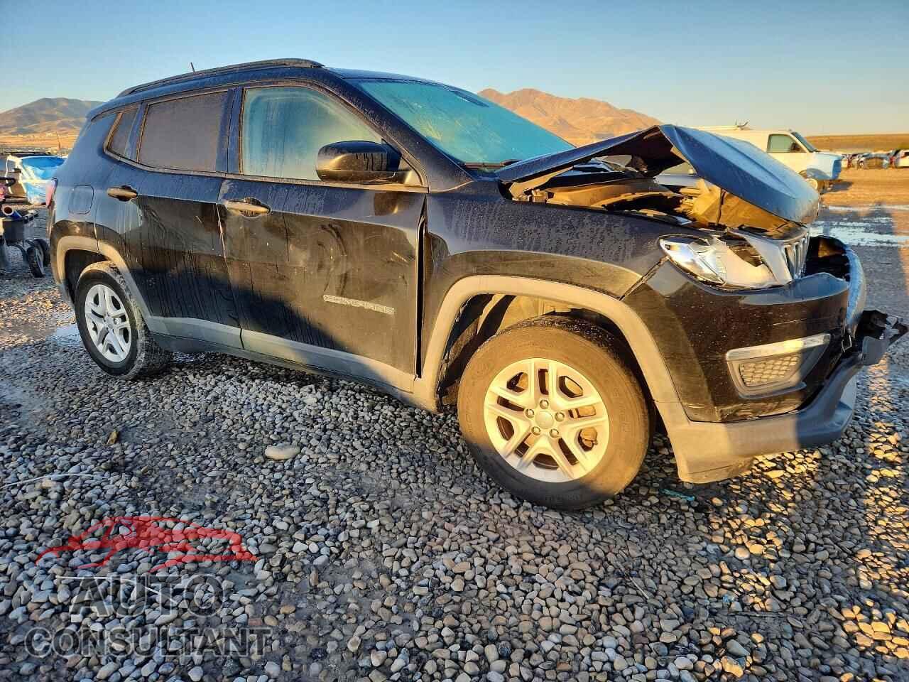 JEEP COMPASS 2017 - 3C4NJCAB1HT658476