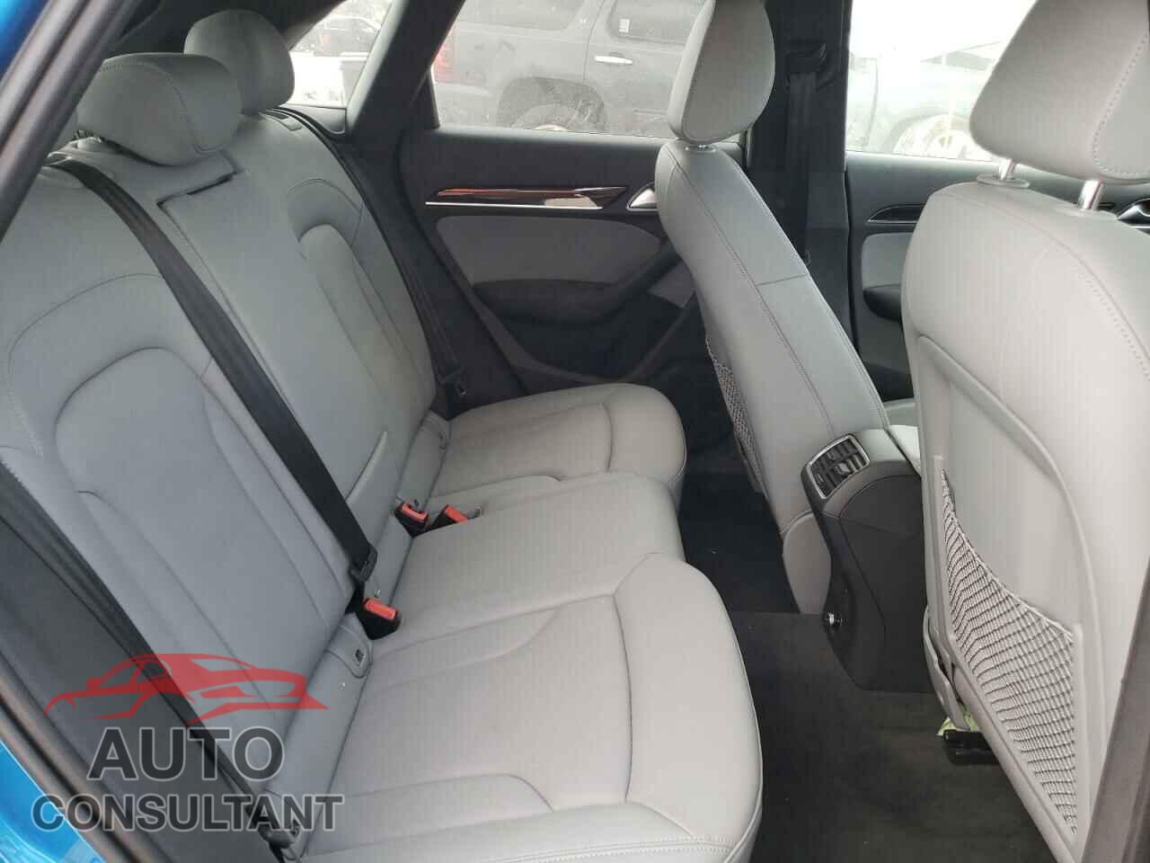 AUDI Q3 2016 - WA1BFCFS4GR014890