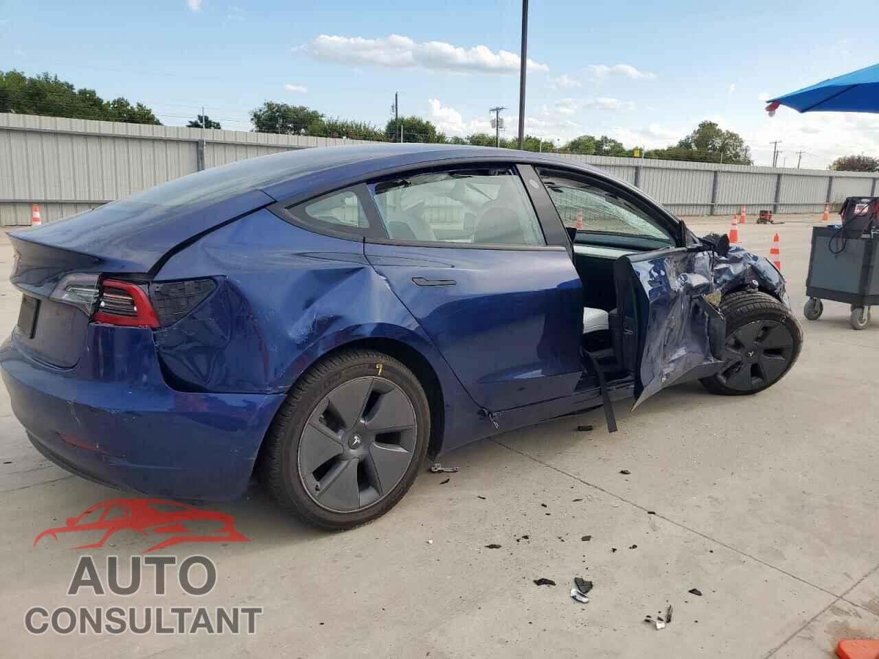 TESLA MODEL 3 2023 - 5YJ3E1EA3PF426010