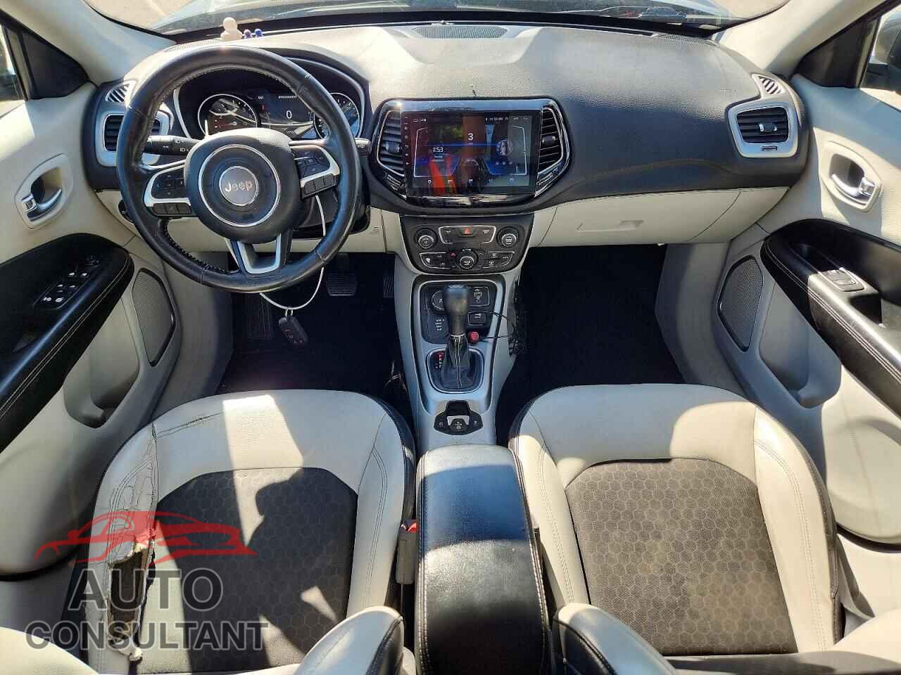 JEEP COMPASS 2019 - 3C4NJDBB9KT628735