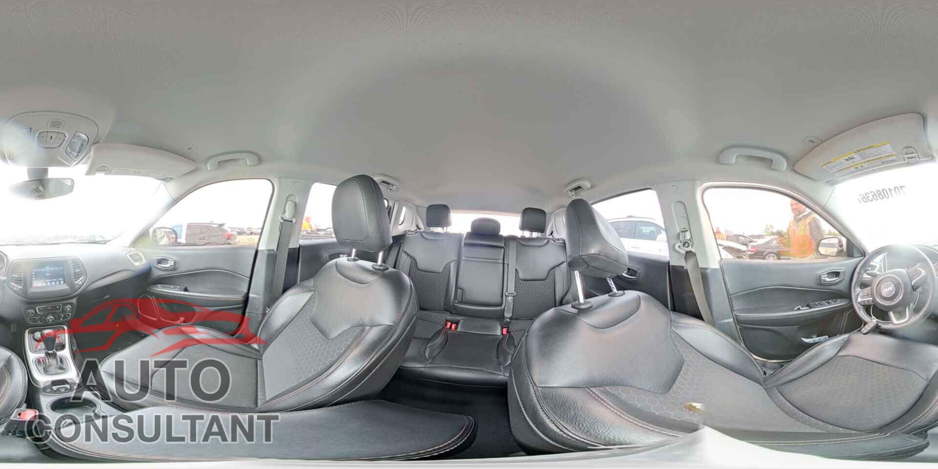 JEEP COMPASS 2018 - 3C4NJDBB9JT349574