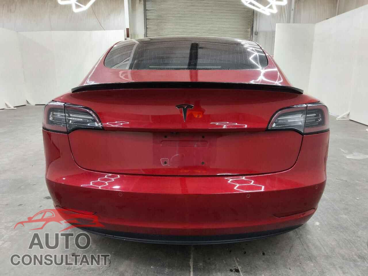 TESLA MODEL 3 2018 - 5YJ3E1EA4JF007204