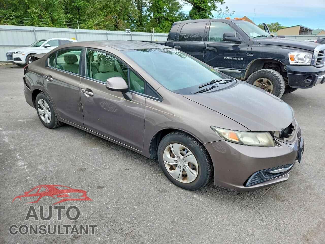HONDA CIVIC 2013 - 2HGFB2F57DH572205