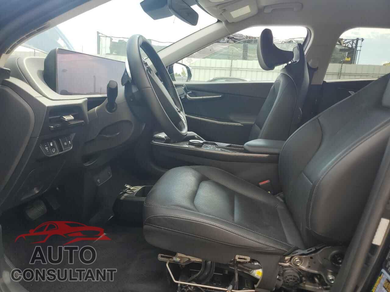 KIA EV6 LIGHT 2023 - KNDC34LA3P5609709