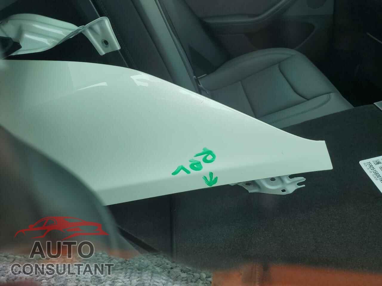 TESLA MODEL 3 2025 - 5YJ3E1EA6SF034101