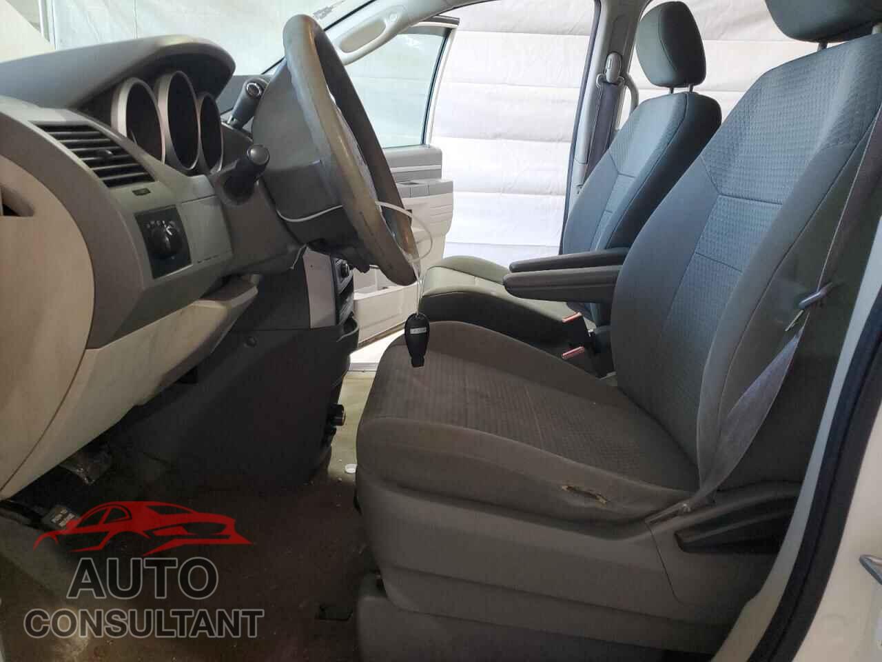 DODGE CARAVAN 2010 - 2D4RN4DE0AR172173