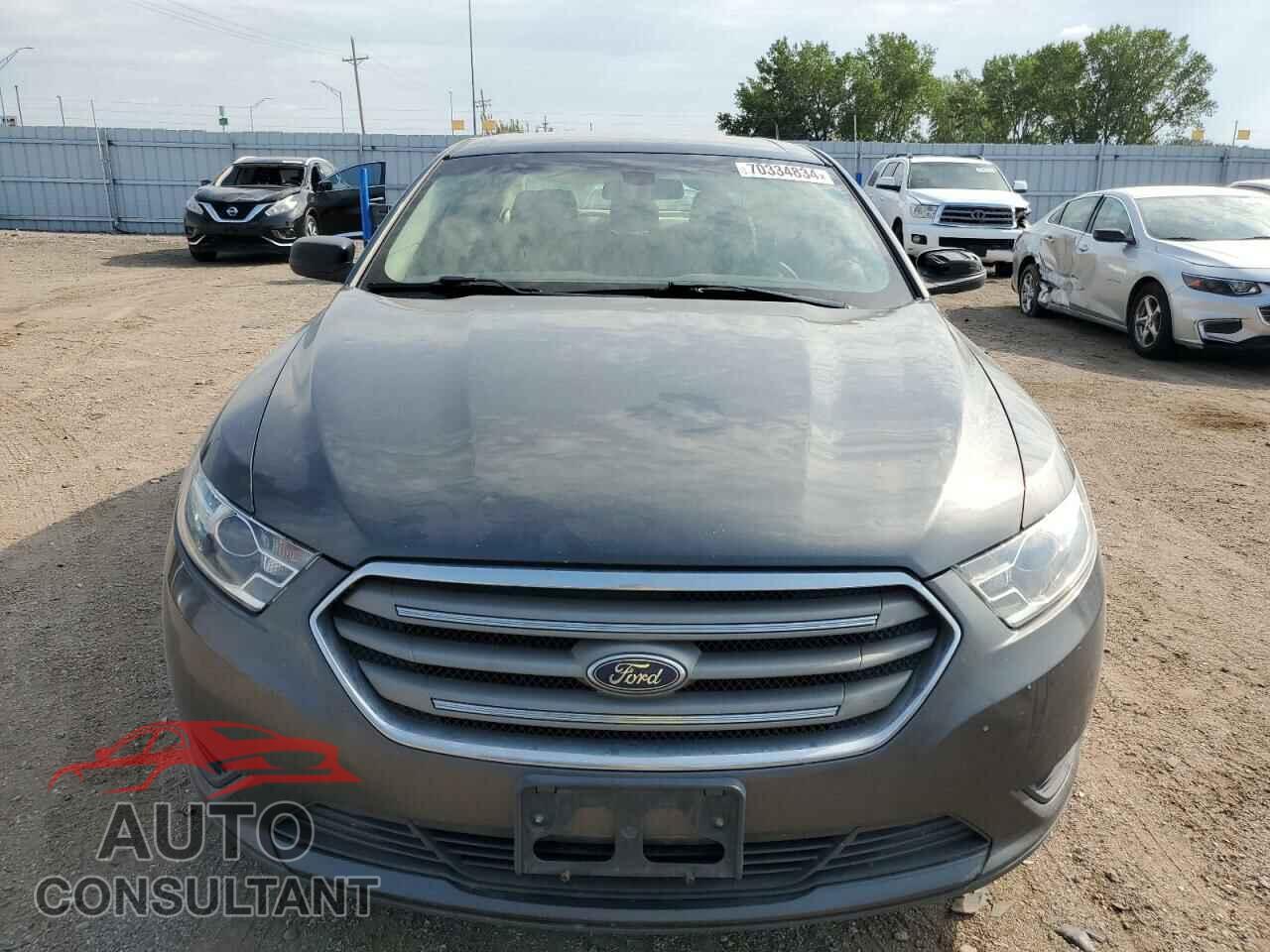 FORD TAURUS 2016 - 1FAHP2D8XGG138131