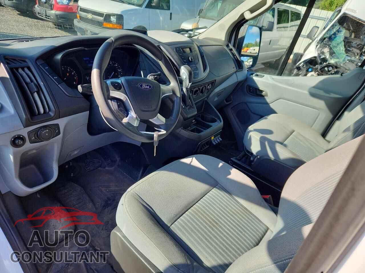 FORD TRANSIT 2017 - 1FTYE2YM7HKB51831