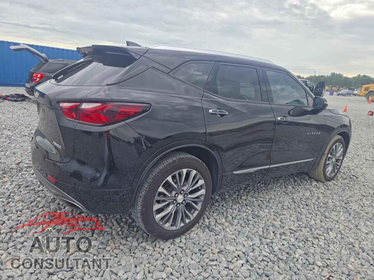 CHEVROLET BLAZER 2019 - 3GNKBFRS2KS581711