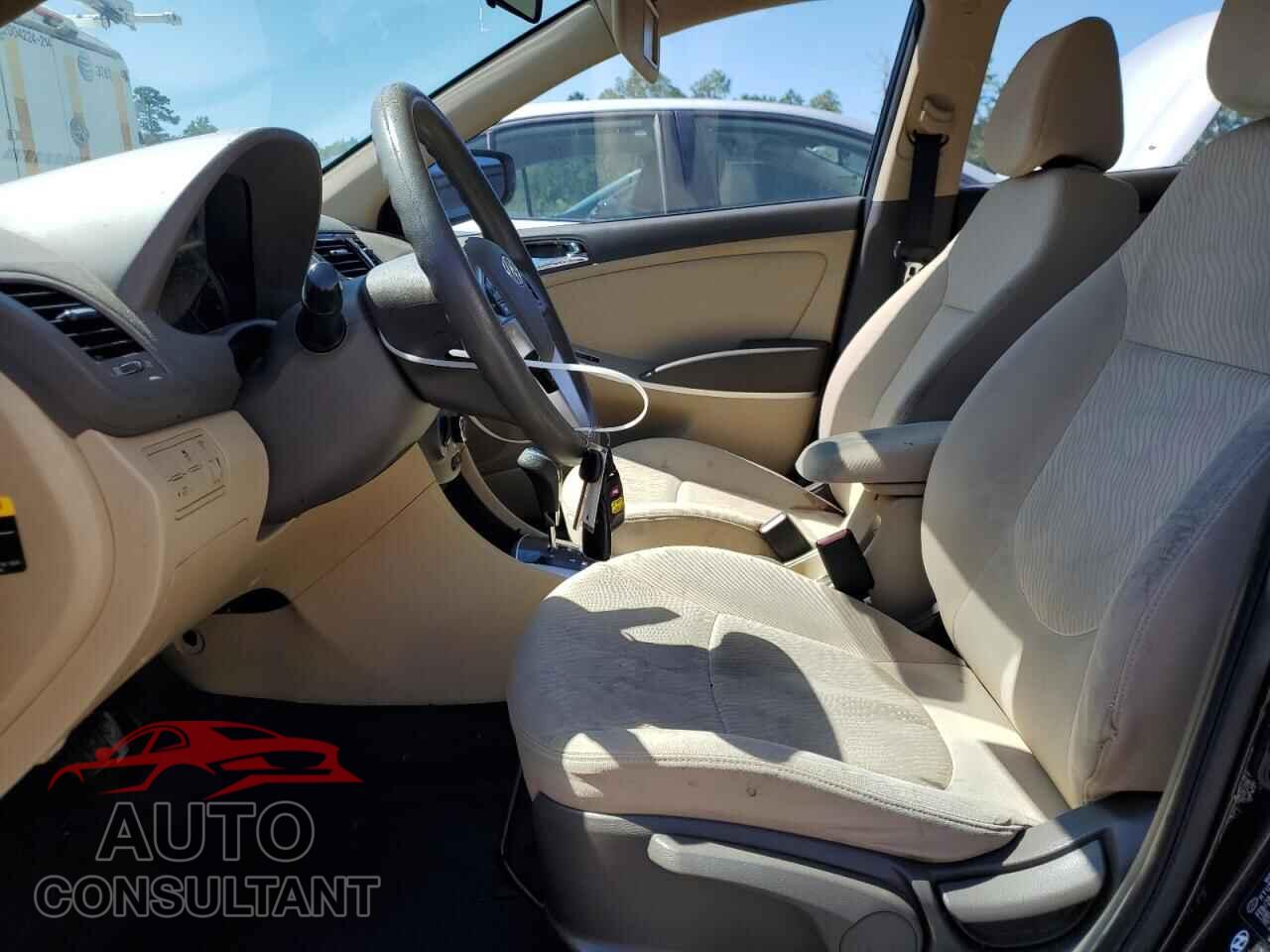 HYUNDAI ACCENT 2013 - KMHCU4AE5DU461482