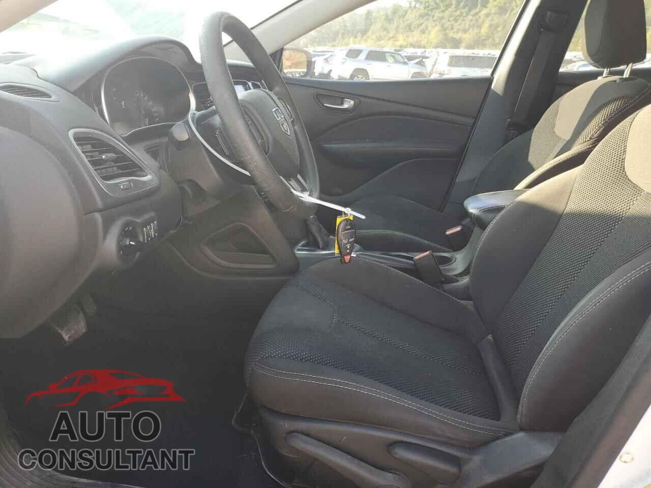DODGE DART 2015 - 1C3CDFBB8FD406908