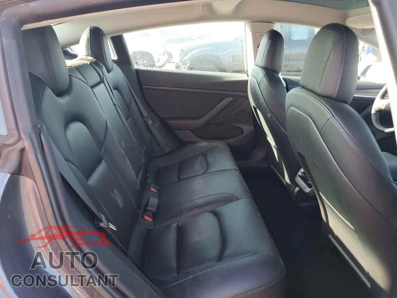 TESLA MODEL 3 2023 - 5YJ3E1EA2PF448029