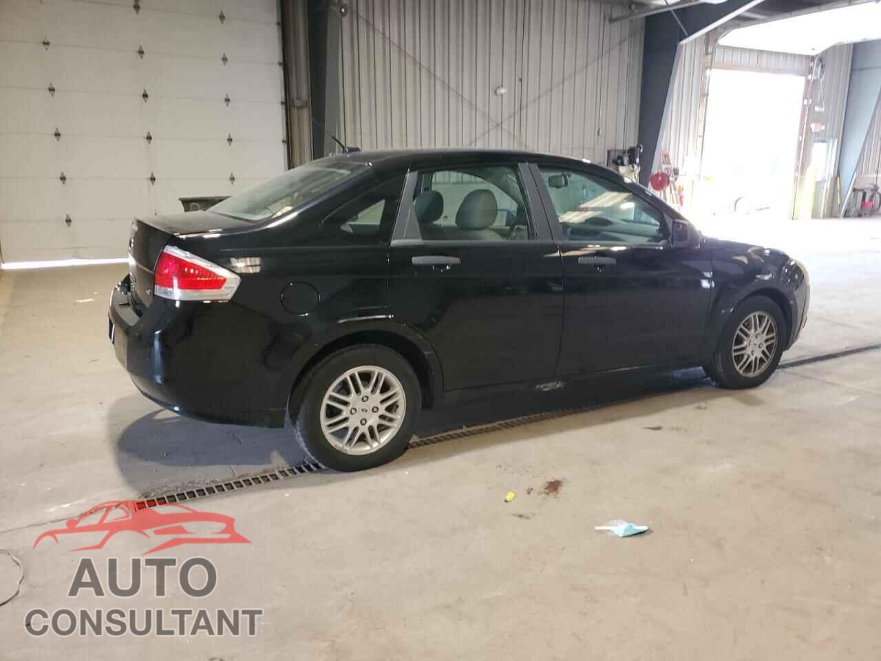 FORD FOCUS 2011 - 1FAHP3FN8BW124882